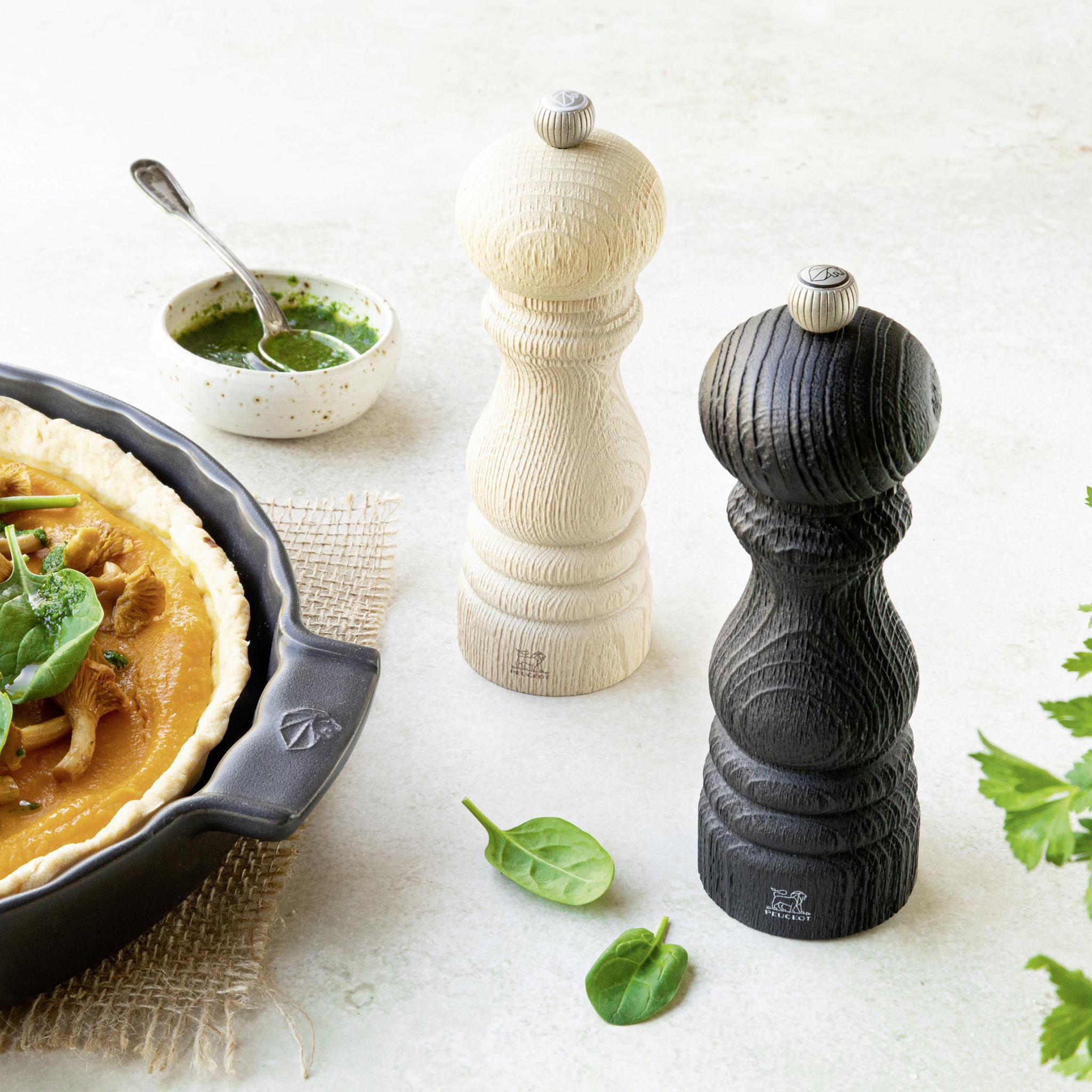 超巨大 PEUGEOT 黒 ペッパーミル 超巨大 PEUGEOT 黒 ペッパーミル